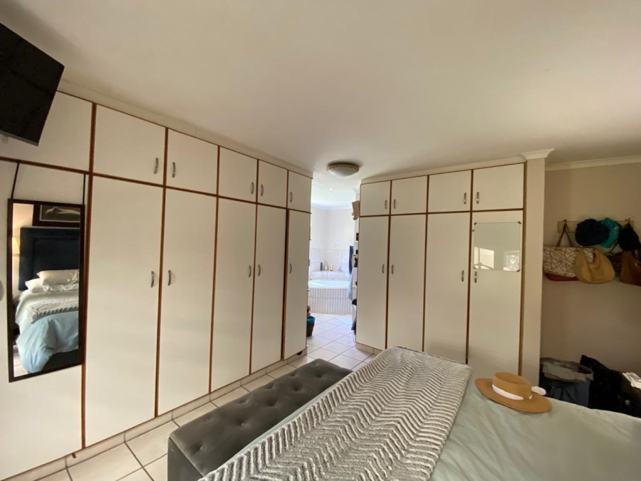 3 Bedroom Property for Sale in Rooi Rivier Rif Western Cape